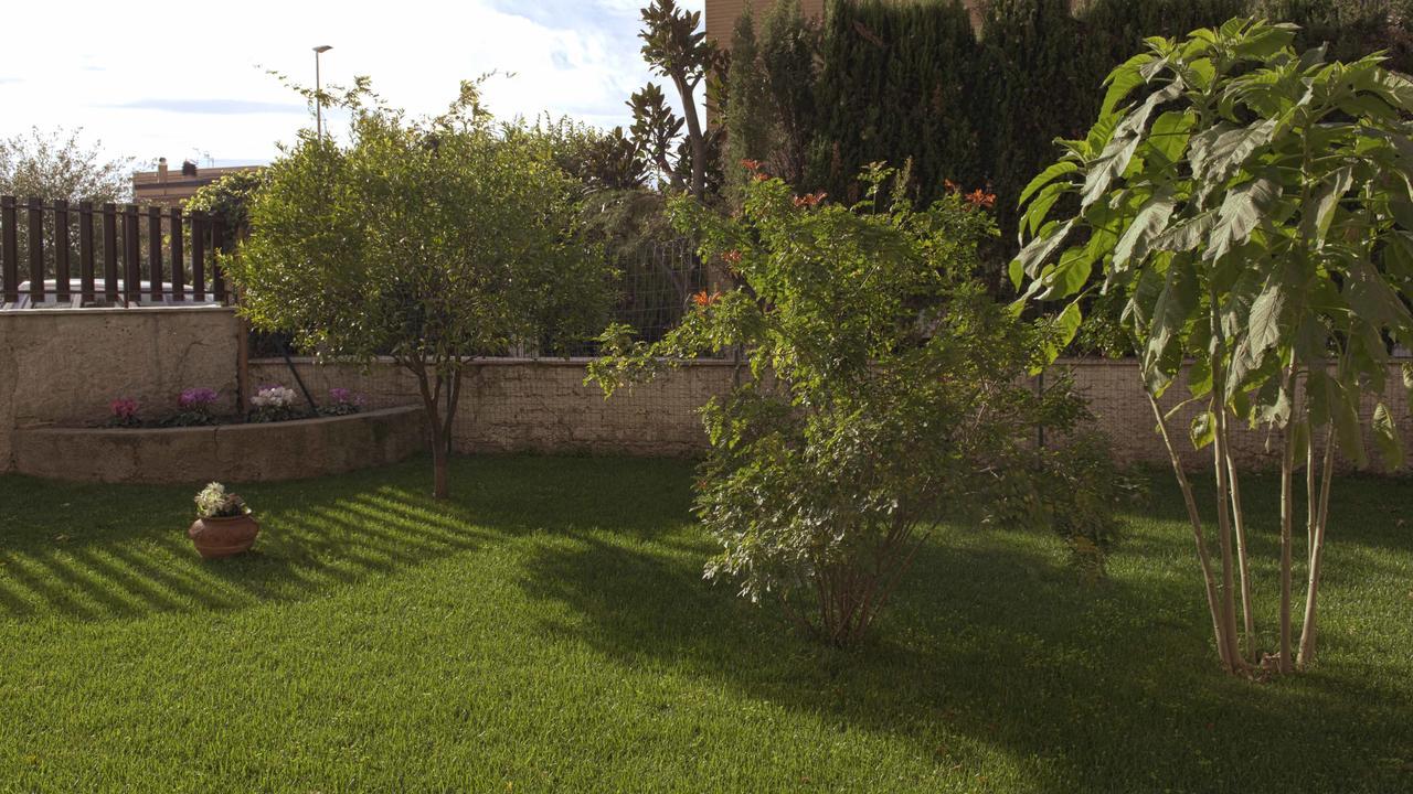 לינה וארוחת בוקר אצ'יליה Il Giardino Dell'Eden מראה חיצוני תמונה